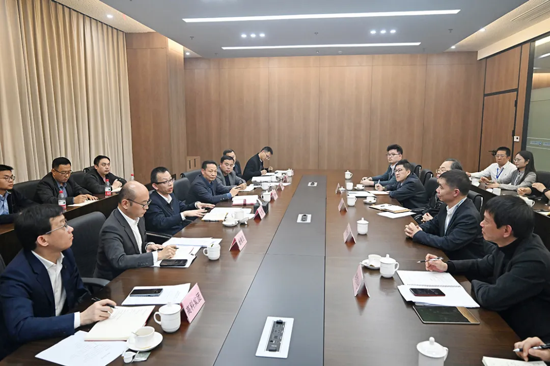 武漢市委常委、東湖高新區(qū)黨工委書記沈悅調(diào)研推進數(shù)智病理產(chǎn)業(yè)發(fā)展工作.png